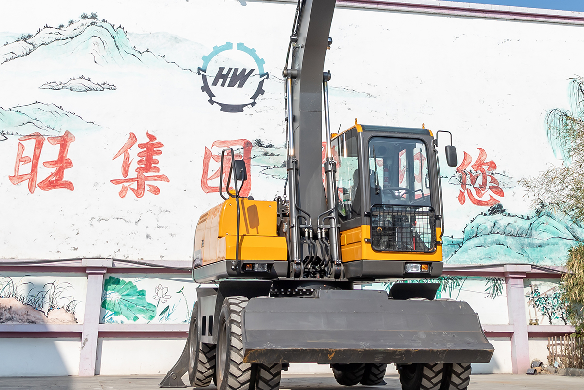 HWL150 輪式挖掘機(jī)